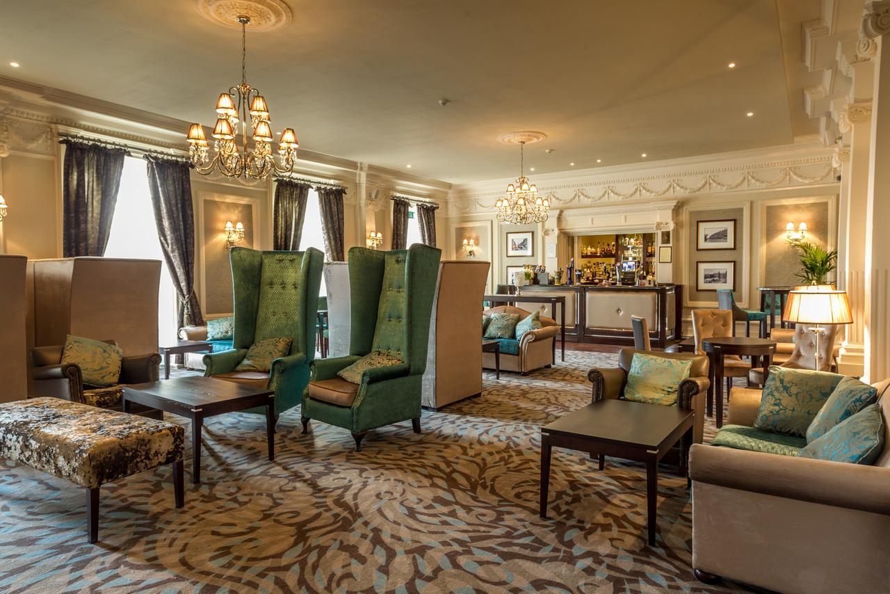 Old Swan Hotel Харрогейт Экстерьер фото